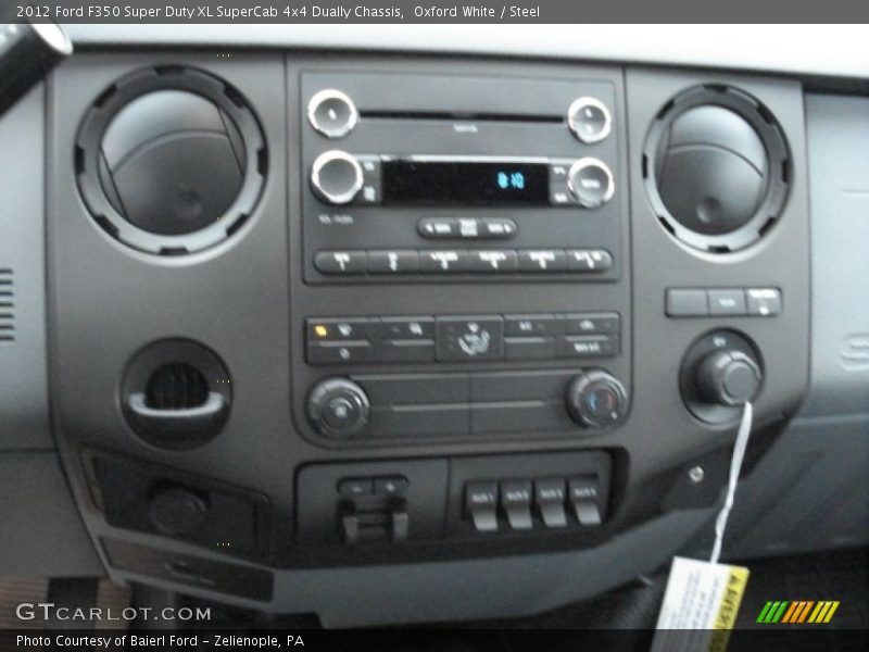 Oxford White / Steel 2012 Ford F350 Super Duty XL SuperCab 4x4 Dually Chassis