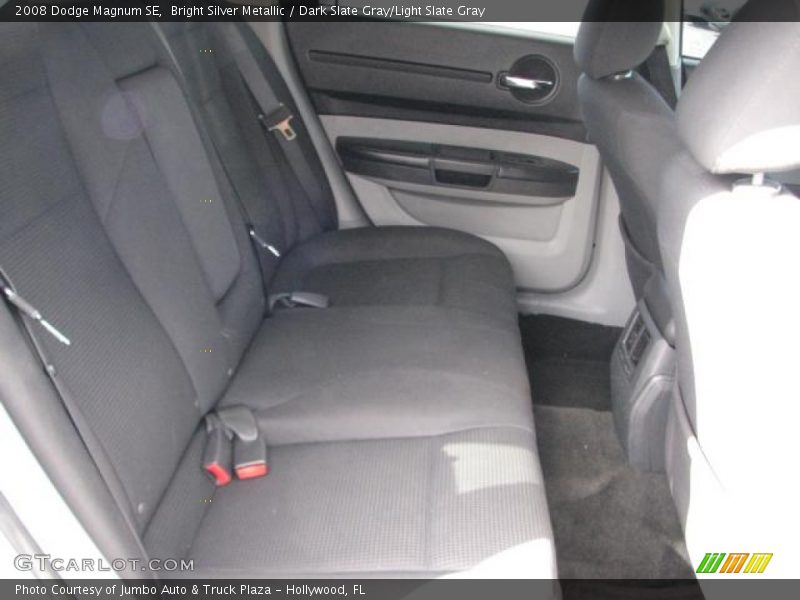Bright Silver Metallic / Dark Slate Gray/Light Slate Gray 2008 Dodge Magnum SE