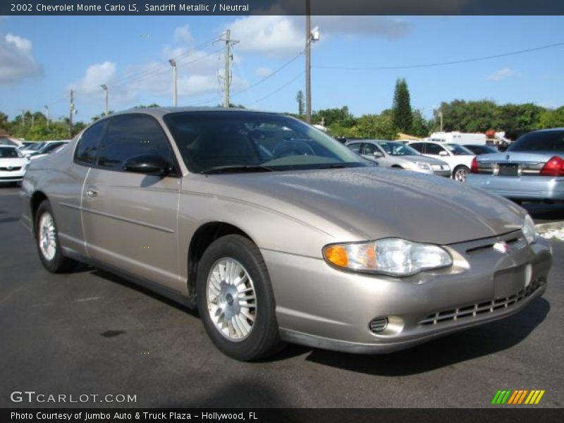 Front 3/4 View of 2002 Monte Carlo LS