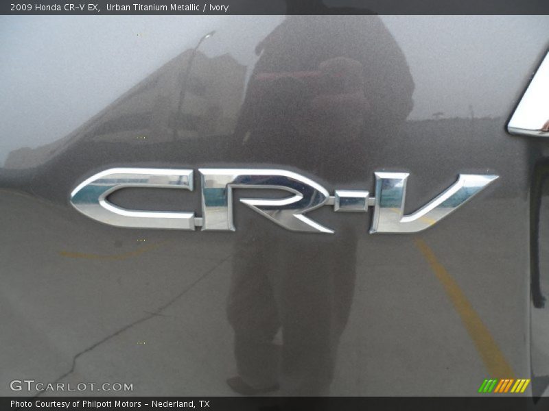 Urban Titanium Metallic / Ivory 2009 Honda CR-V EX
