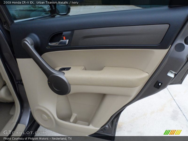Door Panel of 2009 CR-V EX