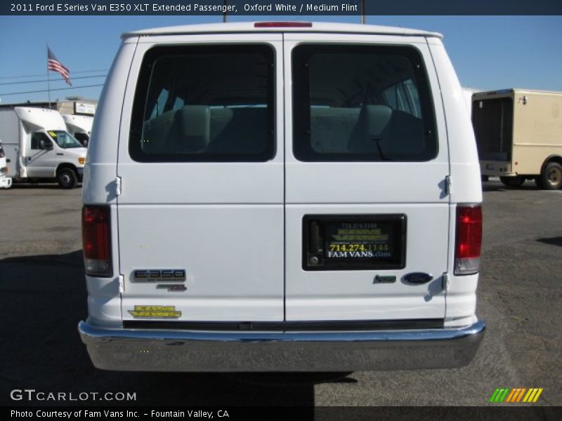 Oxford White / Medium Flint 2011 Ford E Series Van E350 XLT Extended Passenger
