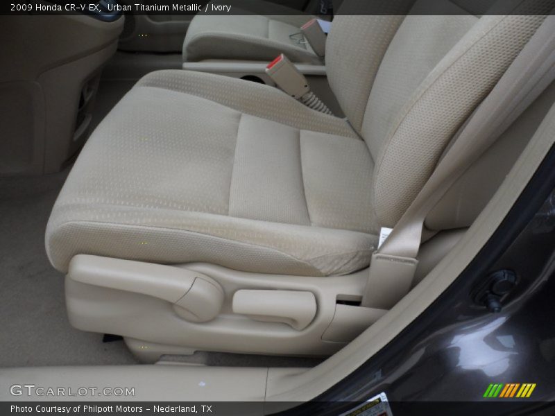Urban Titanium Metallic / Ivory 2009 Honda CR-V EX