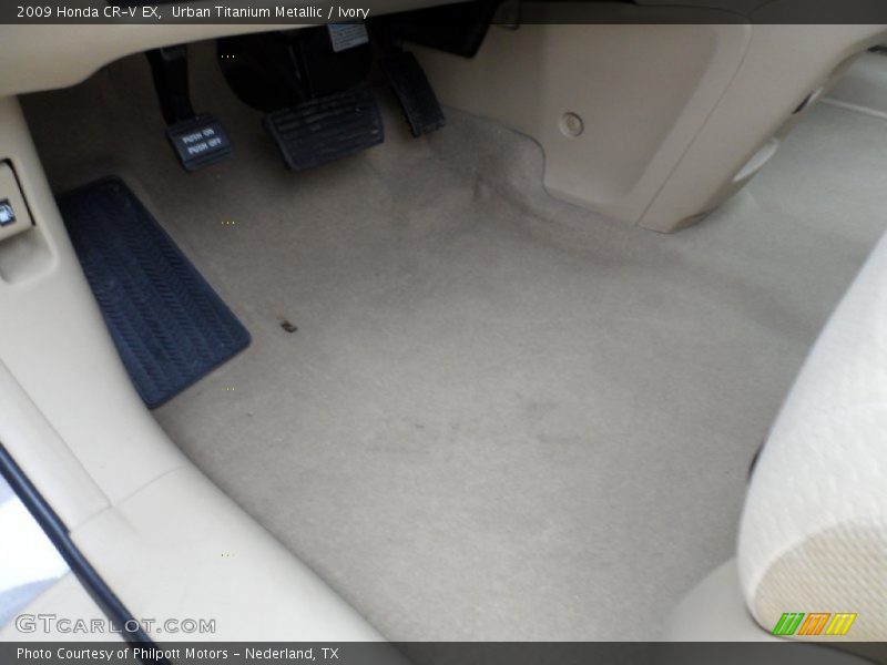 Urban Titanium Metallic / Ivory 2009 Honda CR-V EX