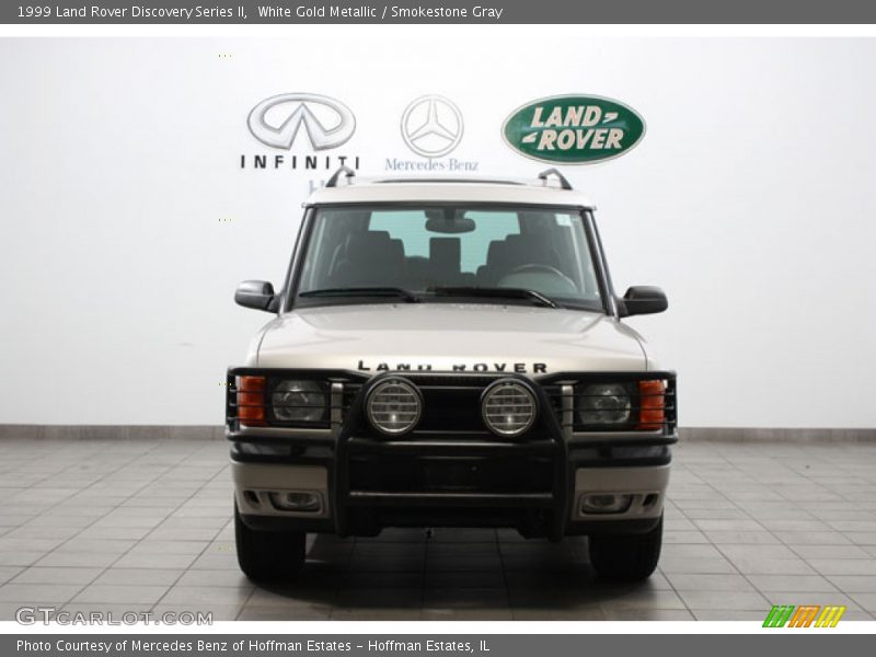 White Gold Metallic / Smokestone Gray 1999 Land Rover Discovery Series II