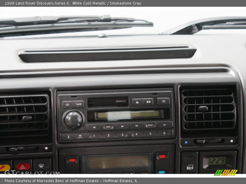 White Gold Metallic / Smokestone Gray 1999 Land Rover Discovery Series II