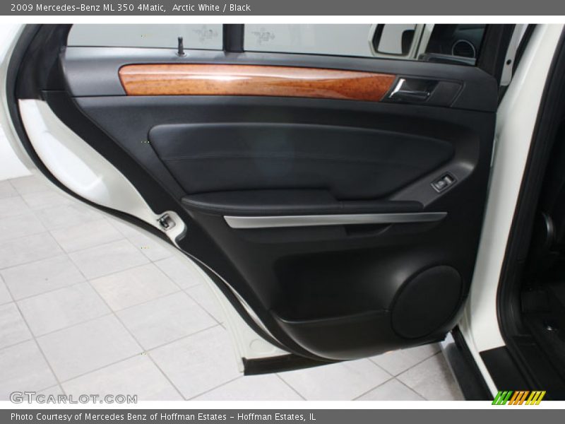 Arctic White / Black 2009 Mercedes-Benz ML 350 4Matic