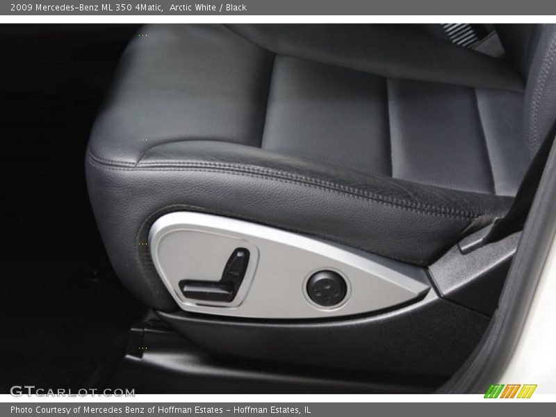 Arctic White / Black 2009 Mercedes-Benz ML 350 4Matic