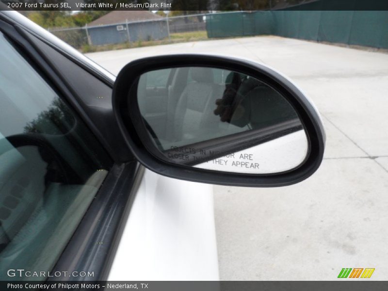 Vibrant White / Medium/Dark Flint 2007 Ford Taurus SEL