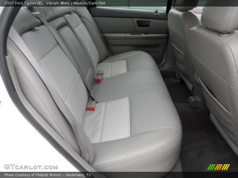 Vibrant White / Medium/Dark Flint 2007 Ford Taurus SEL