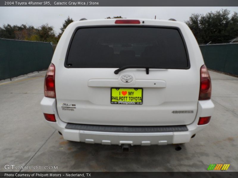 Galactic Gray Mica / Stone 2004 Toyota 4Runner SR5