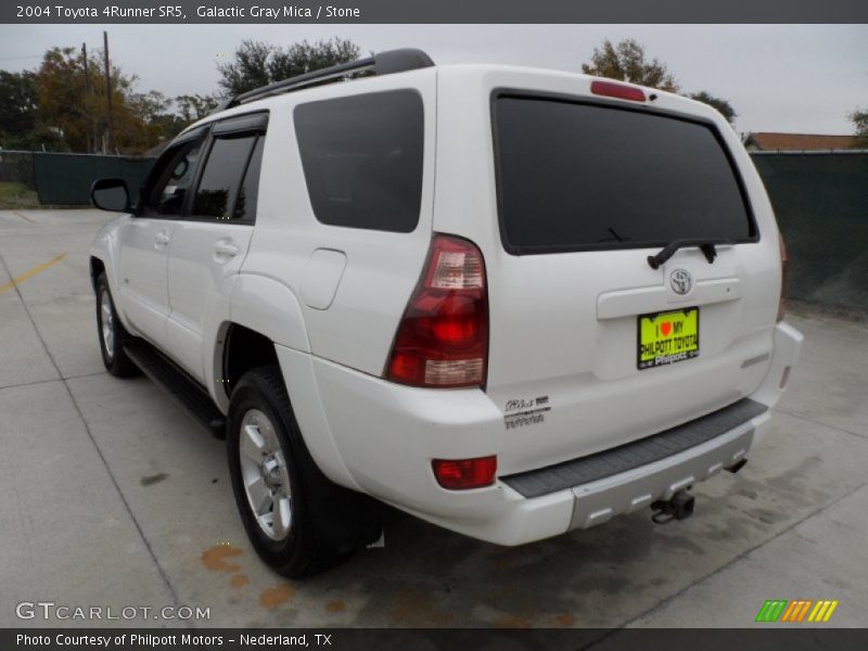 Galactic Gray Mica / Stone 2004 Toyota 4Runner SR5