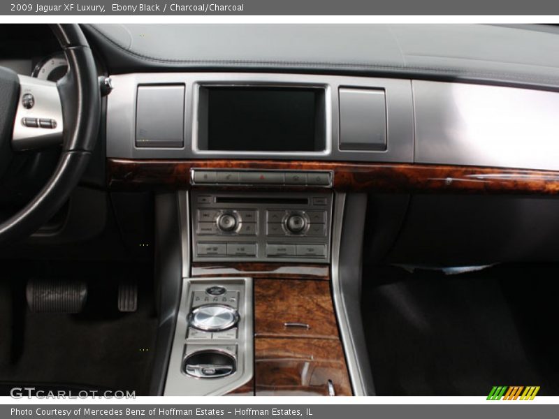 Ebony Black / Charcoal/Charcoal 2009 Jaguar XF Luxury