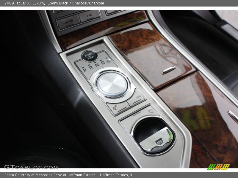 Ebony Black / Charcoal/Charcoal 2009 Jaguar XF Luxury
