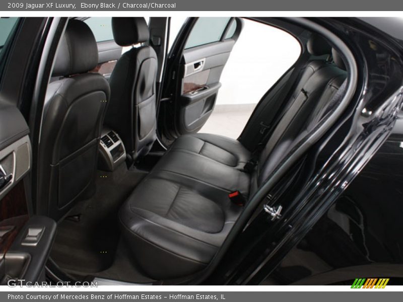 Ebony Black / Charcoal/Charcoal 2009 Jaguar XF Luxury