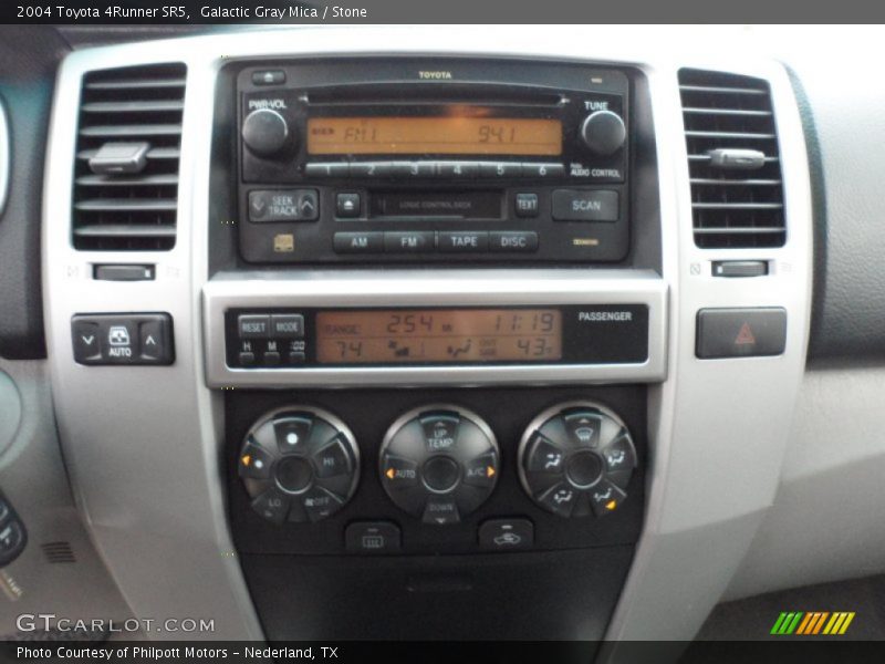 Galactic Gray Mica / Stone 2004 Toyota 4Runner SR5