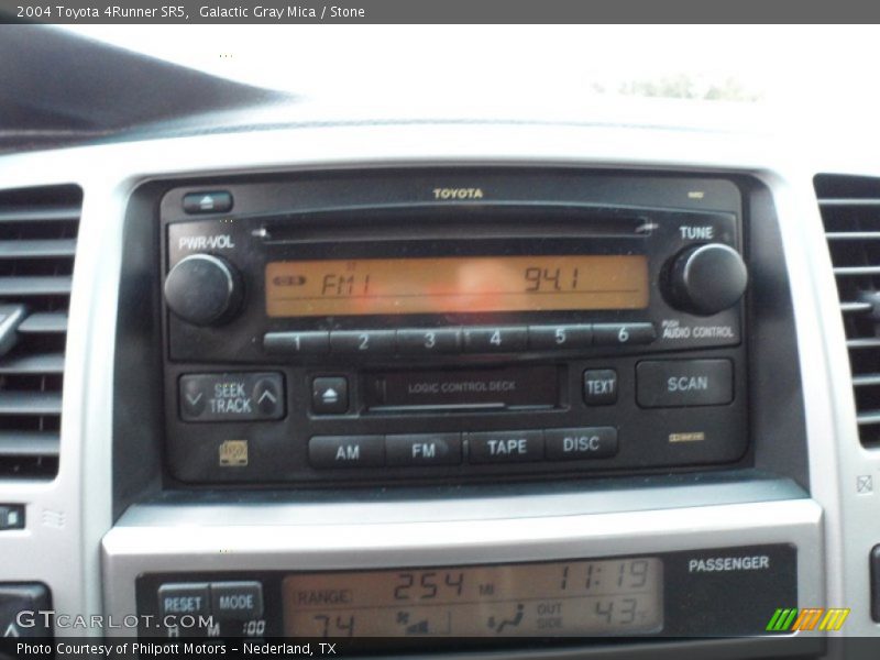 Galactic Gray Mica / Stone 2004 Toyota 4Runner SR5