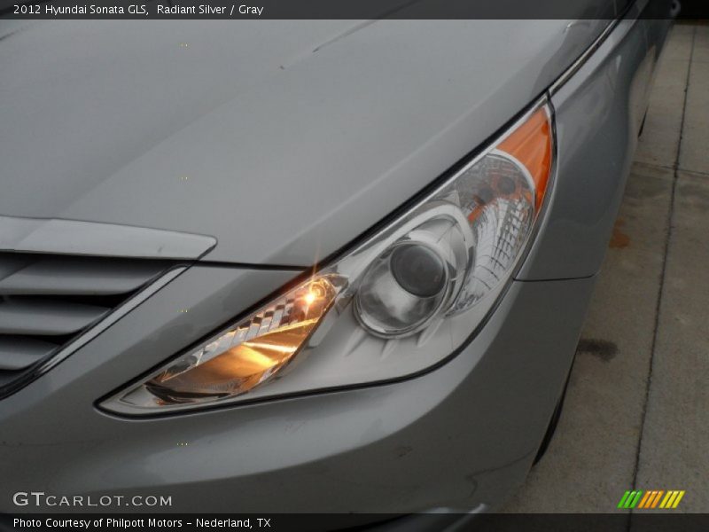 Radiant Silver / Gray 2012 Hyundai Sonata GLS