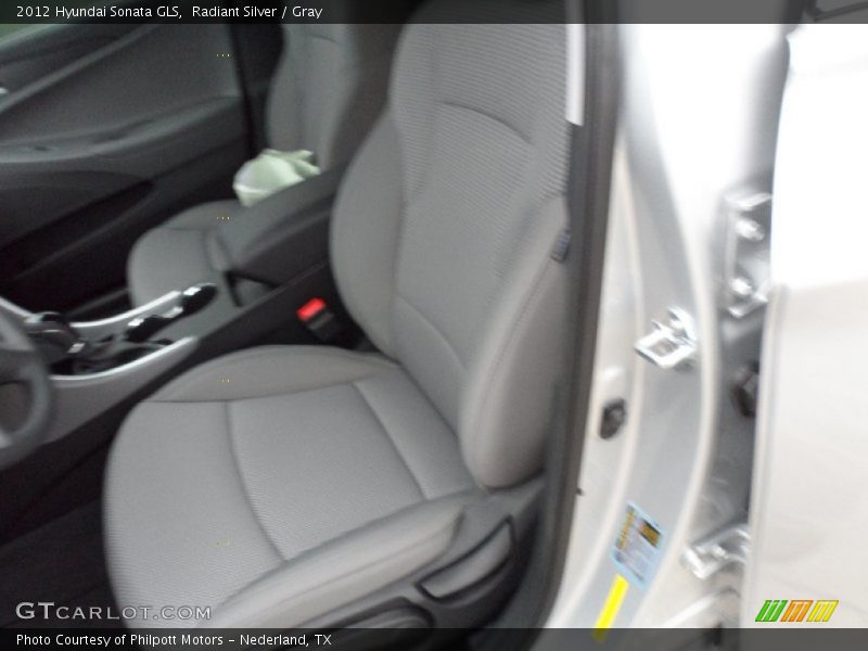 Radiant Silver / Gray 2012 Hyundai Sonata GLS