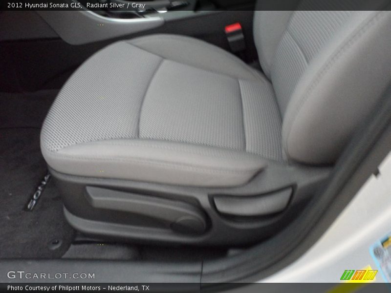 Radiant Silver / Gray 2012 Hyundai Sonata GLS