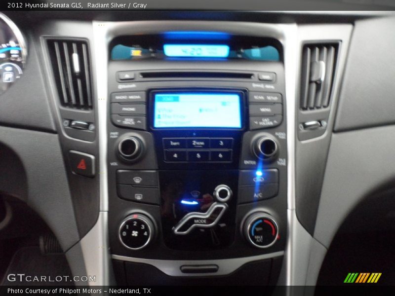Radiant Silver / Gray 2012 Hyundai Sonata GLS