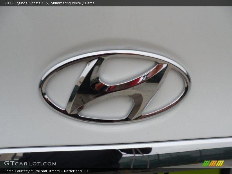 Shimmering White / Camel 2012 Hyundai Sonata GLS