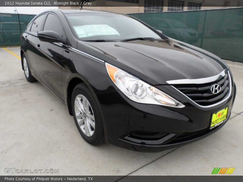 Midnight Black / Gray 2012 Hyundai Sonata GLS