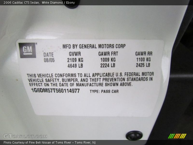 White Diamond / Ebony 2006 Cadillac CTS Sedan