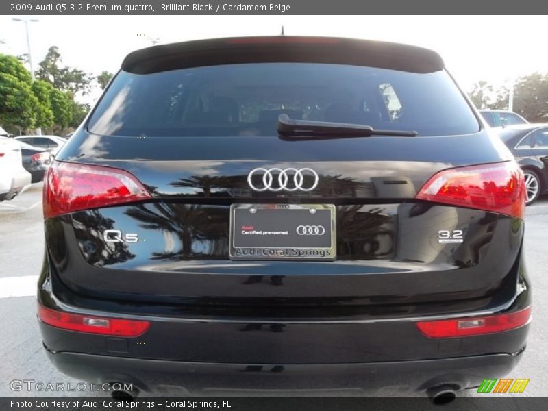 Brilliant Black / Cardamom Beige 2009 Audi Q5 3.2 Premium quattro