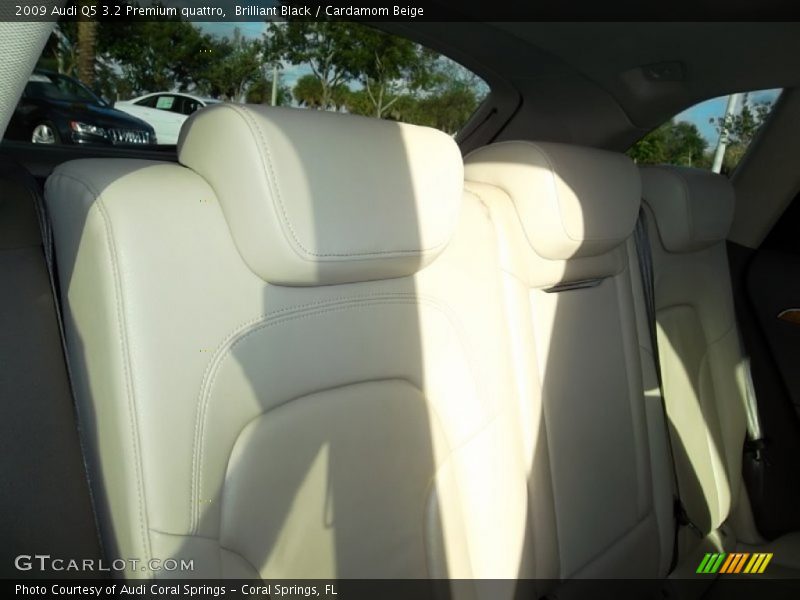 Brilliant Black / Cardamom Beige 2009 Audi Q5 3.2 Premium quattro