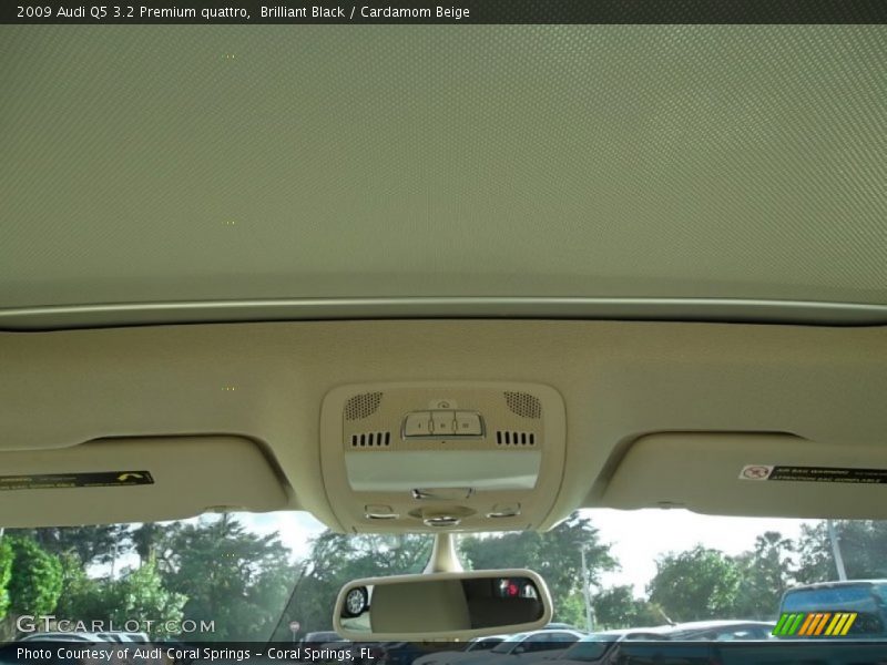 Brilliant Black / Cardamom Beige 2009 Audi Q5 3.2 Premium quattro