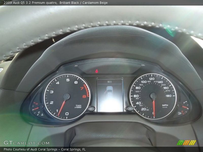 Brilliant Black / Cardamom Beige 2009 Audi Q5 3.2 Premium quattro