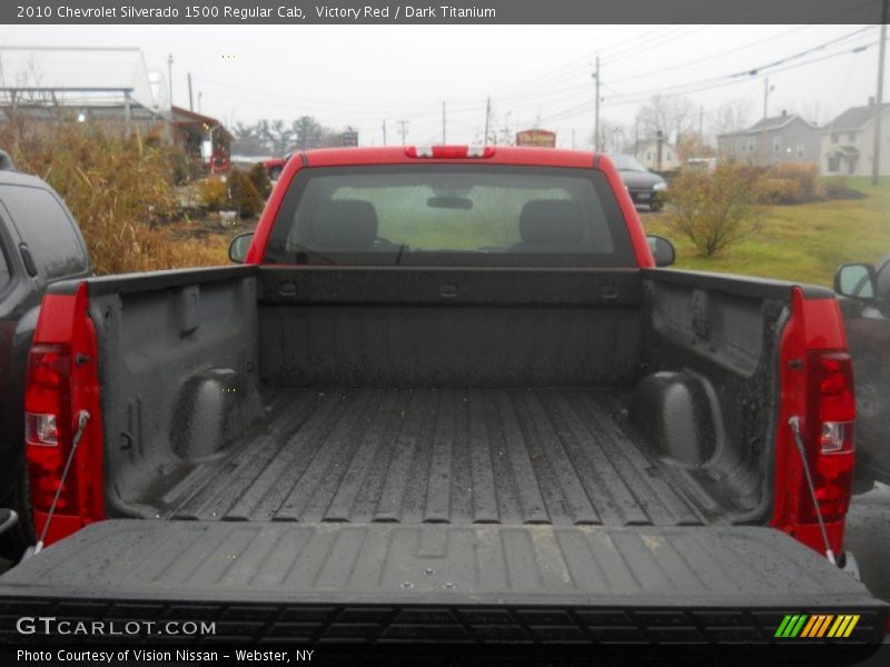 Victory Red / Dark Titanium 2010 Chevrolet Silverado 1500 Regular Cab