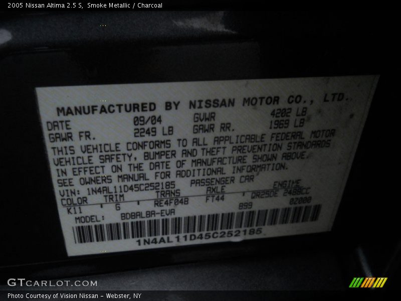 Smoke Metallic / Charcoal 2005 Nissan Altima 2.5 S