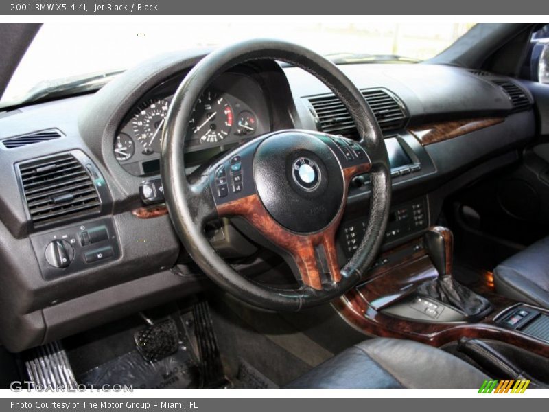 Jet Black / Black 2001 BMW X5 4.4i