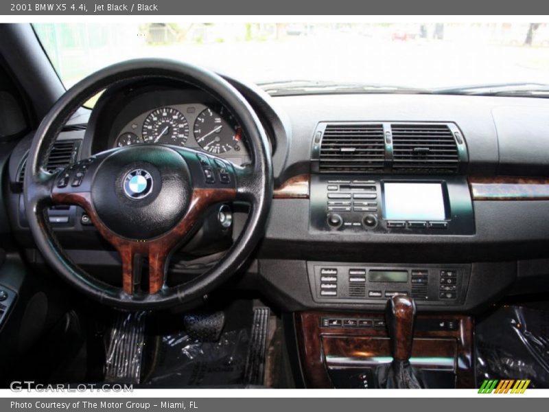 Jet Black / Black 2001 BMW X5 4.4i