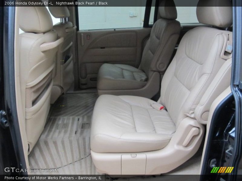Nighthawk Black Pearl / Black 2006 Honda Odyssey EX-L