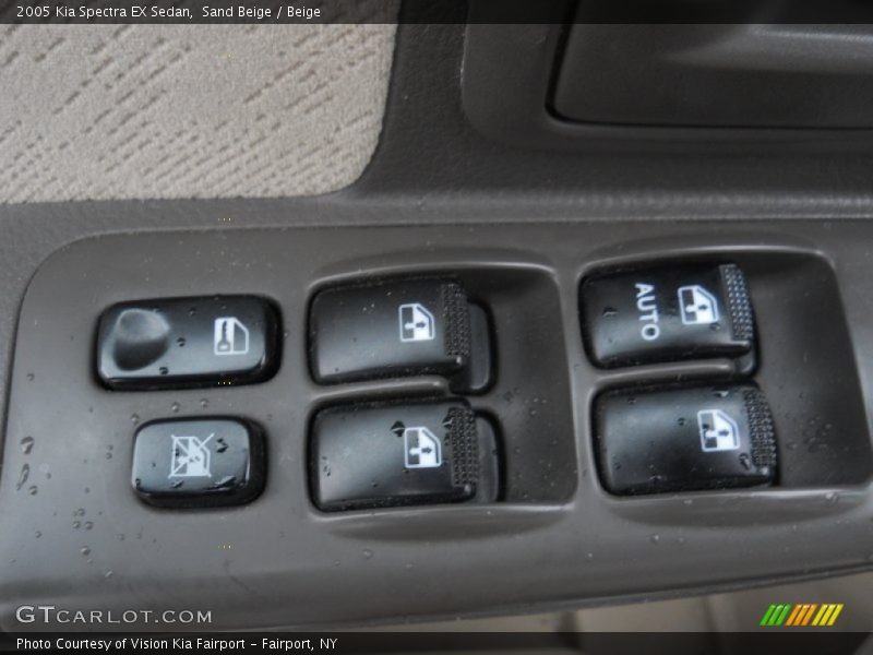 Sand Beige / Beige 2005 Kia Spectra EX Sedan