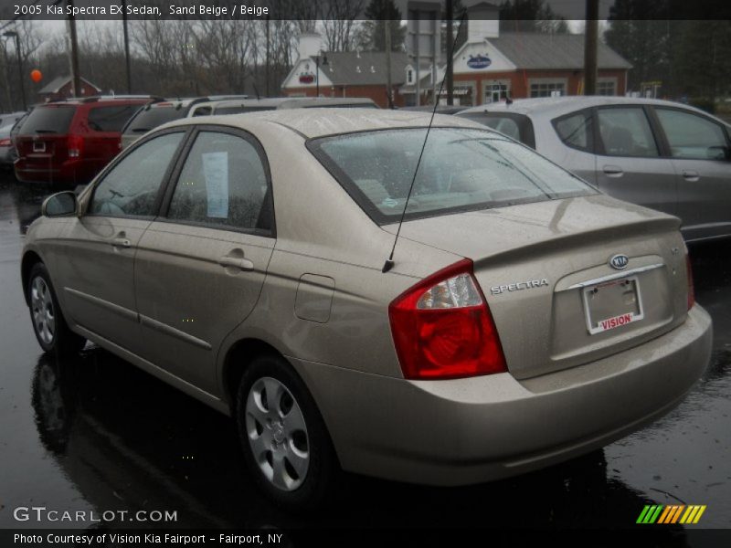 Sand Beige / Beige 2005 Kia Spectra EX Sedan