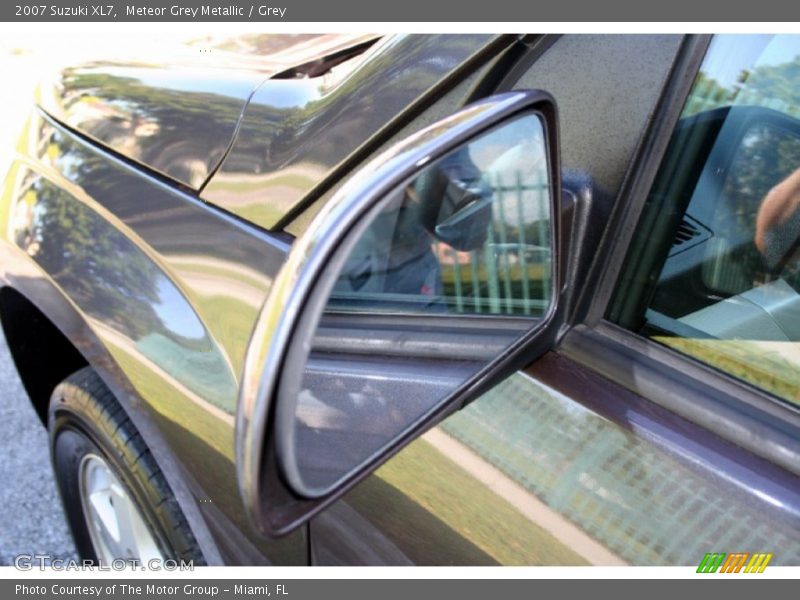 Meteor Grey Metallic / Grey 2007 Suzuki XL7