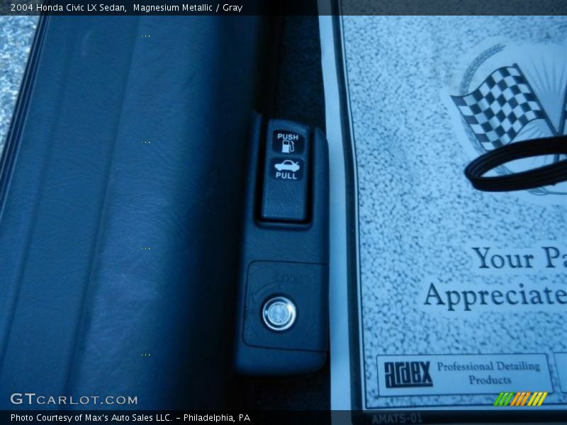 Magnesium Metallic / Gray 2004 Honda Civic LX Sedan