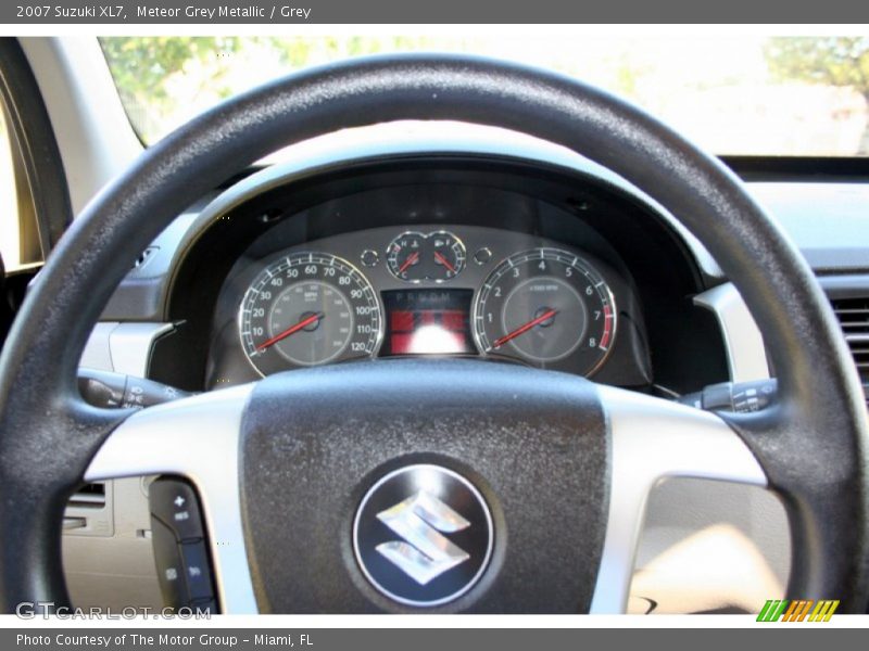 Meteor Grey Metallic / Grey 2007 Suzuki XL7