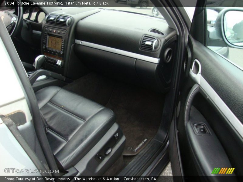 Titanium Metallic / Black 2004 Porsche Cayenne Tiptronic