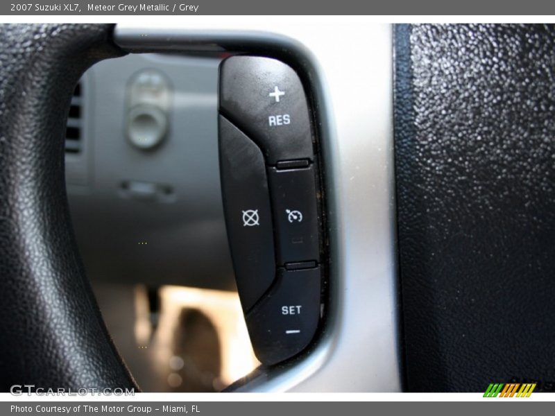 Meteor Grey Metallic / Grey 2007 Suzuki XL7