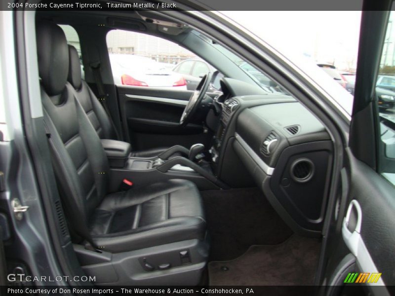Titanium Metallic / Black 2004 Porsche Cayenne Tiptronic