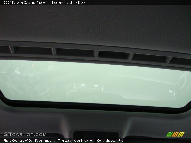 Titanium Metallic / Black 2004 Porsche Cayenne Tiptronic