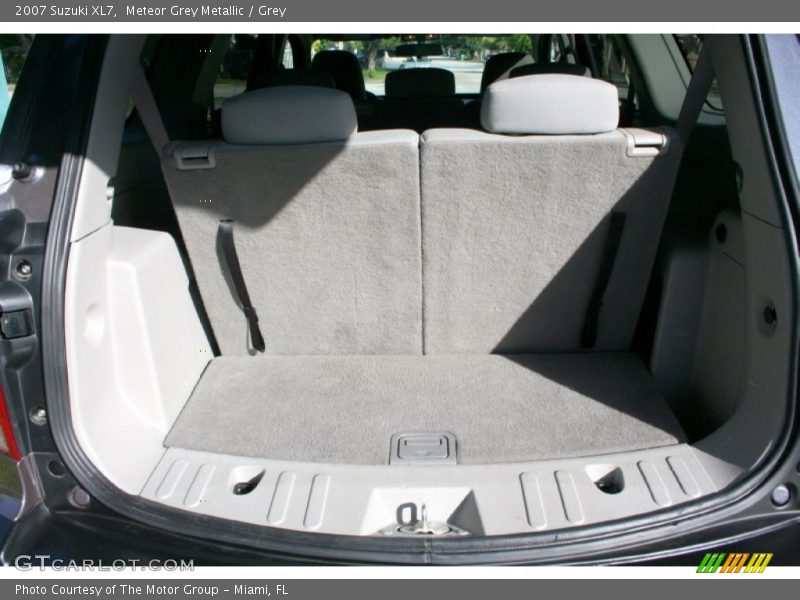 Meteor Grey Metallic / Grey 2007 Suzuki XL7