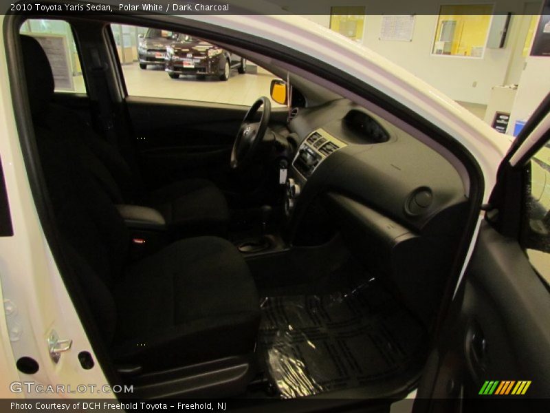 Polar White / Dark Charcoal 2010 Toyota Yaris Sedan