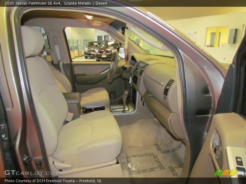 Granite Metallic / Desert 2005 Nissan Pathfinder SE 4x4