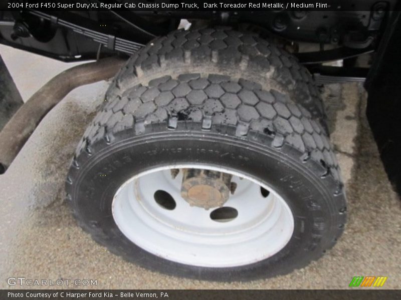  2004 F450 Super Duty XL Regular Cab Chassis Dump Truck Wheel